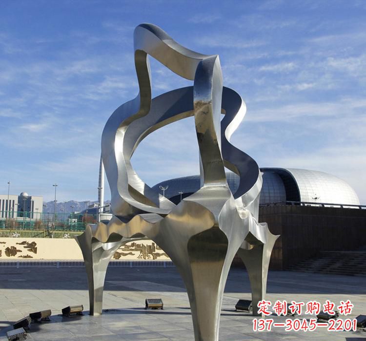 临沂不锈钢钢琴雕塑让音乐穿越时空