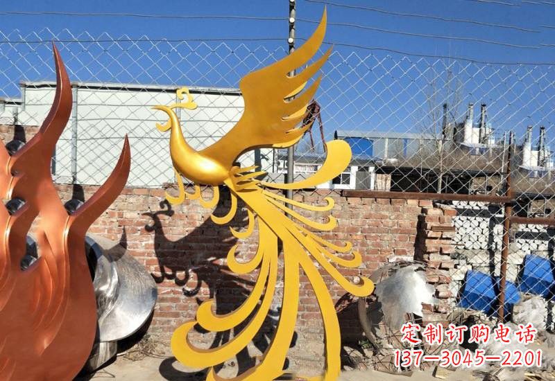 临沂不锈钢凤凰雕塑——灿烂金色给予城市温暖