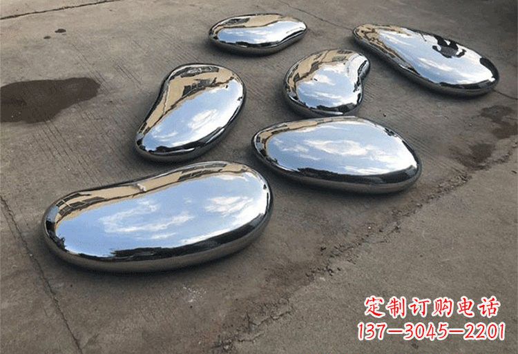 临沂不锈钢水滴雕塑让公园更加美丽
