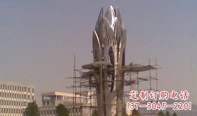 临沂不锈钢火炬雕塑精致而又耐用