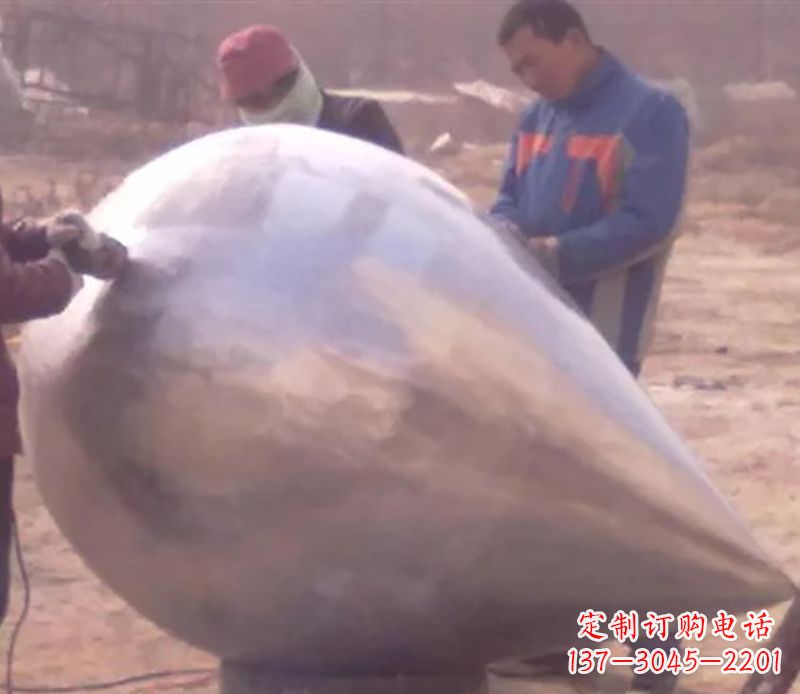 临沂不锈钢水滴雕塑精致美丽的艺术品