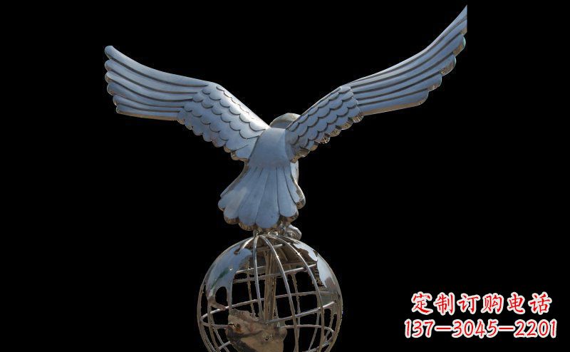 临沂雄鹰的翱翔——不锈钢雄鹰雕塑