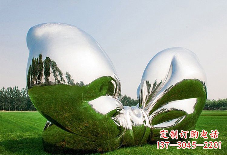 临沂艺术之美——不锈钢园林大型蝴蝶结雕塑