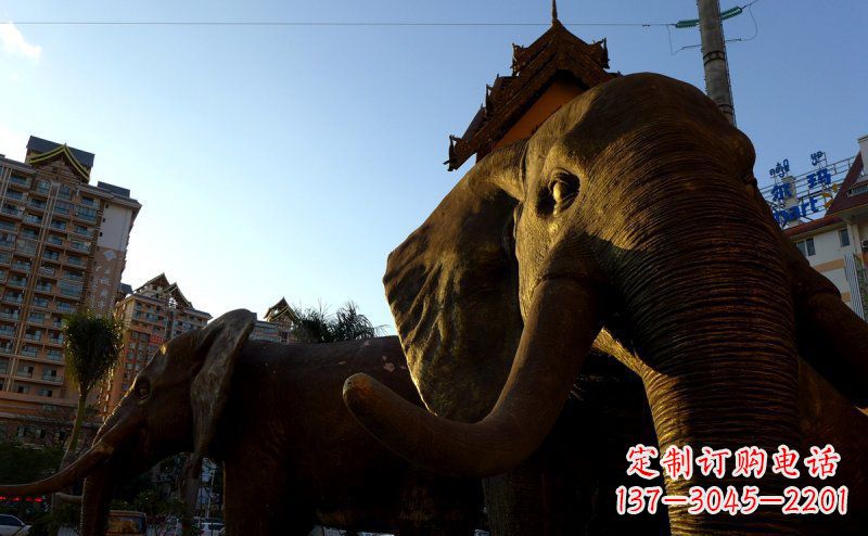 临沂步行街上的大象雕塑——给街道带来活力
