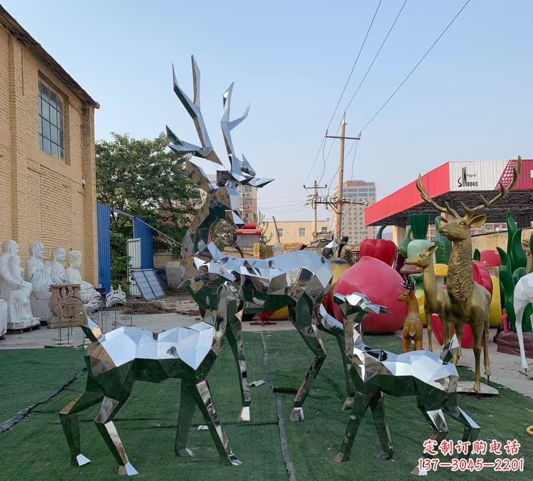 临沂梅花鹿雕塑一种独特的城市装饰