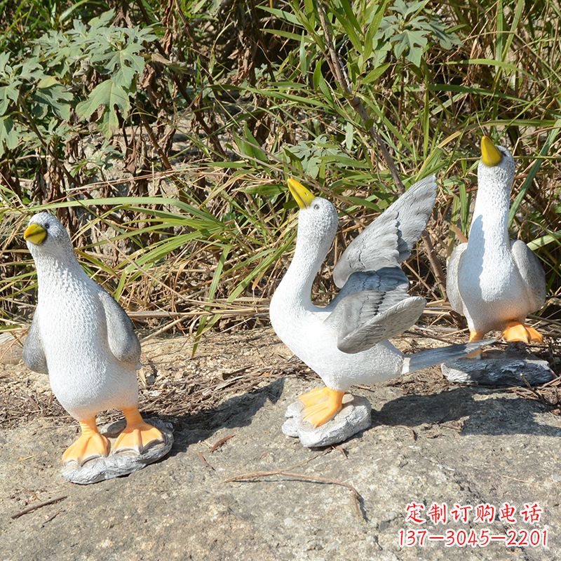 临沂象征和平的和平鸽雕塑