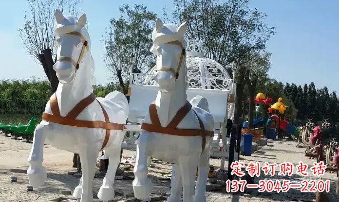 临沂优雅迷人的不锈钢马车雕塑