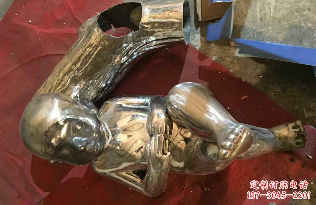 临沂风格时尚可爱的不锈钢儿童雕塑