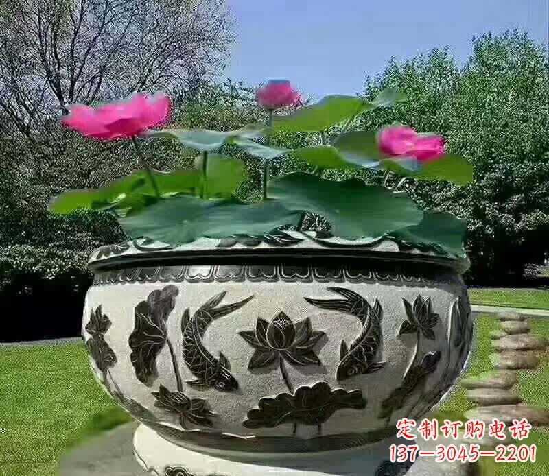 临沂唯美鲤鱼水缸雕塑