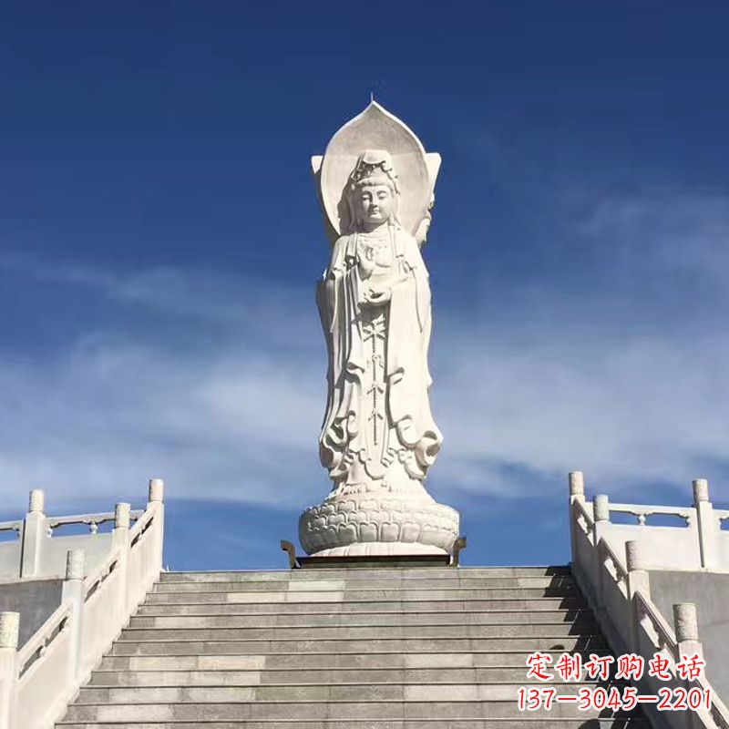 临沂景区广场大型三面观音石雕景观雕塑