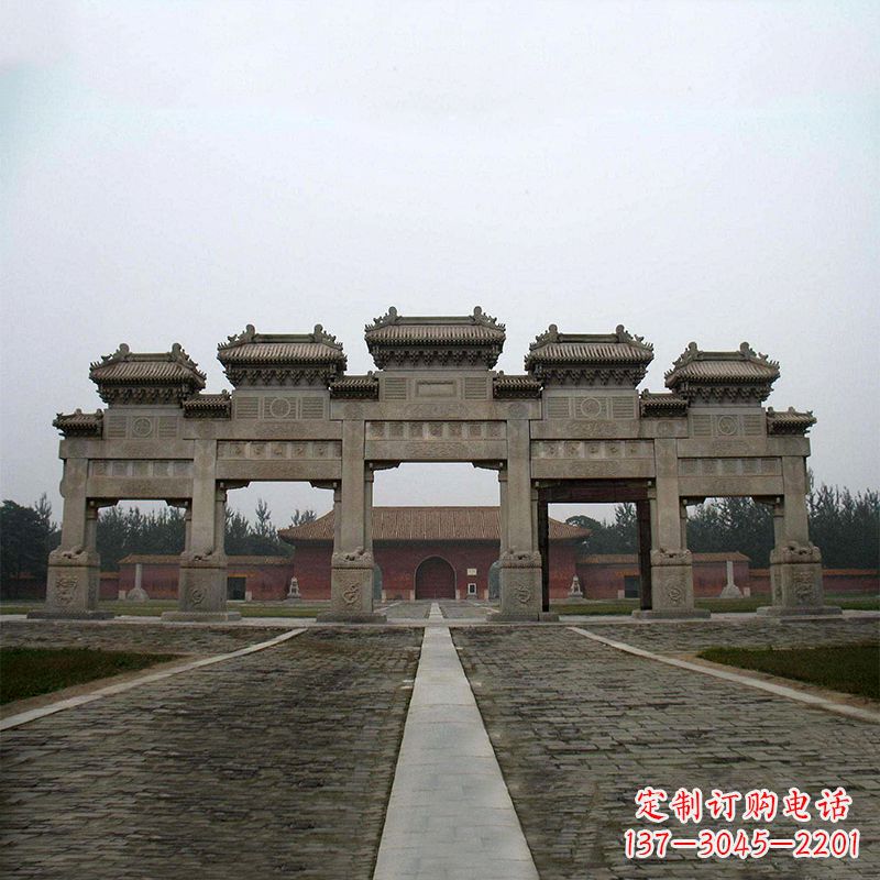 临沂寺院五门石牌楼