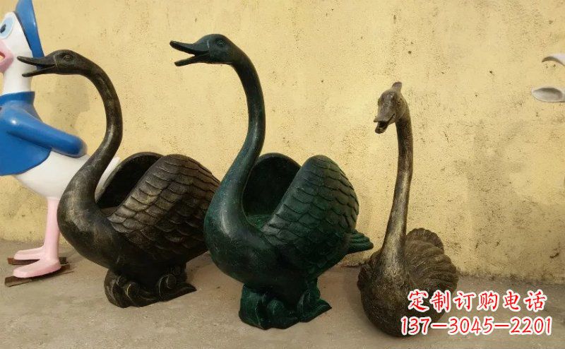 临沂天鹅动物铜雕 (3)
