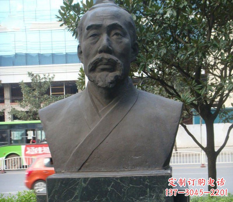 临沂铜雕管仲名人雕塑肖像