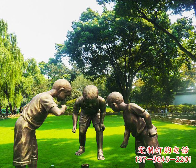 临沂铜雕园林玩陀螺儿童雕塑