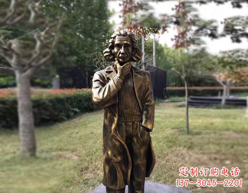 临沂西方名人爱因斯坦铜雕